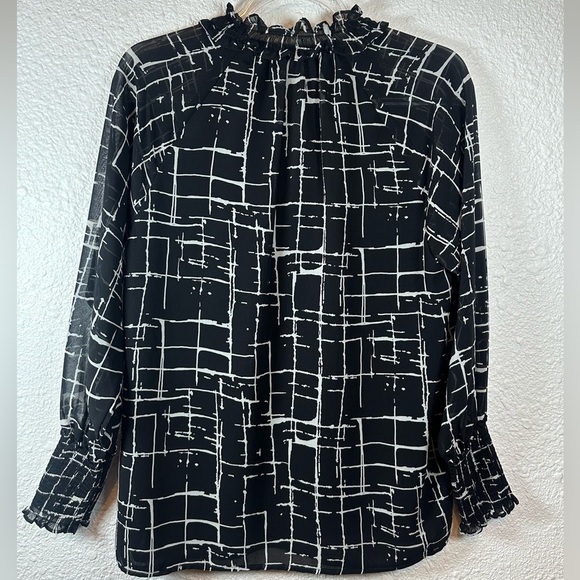 Calvin Klein Women's Printed Chiffon Peasant Blouse- Size Small - Picture 4 of 7